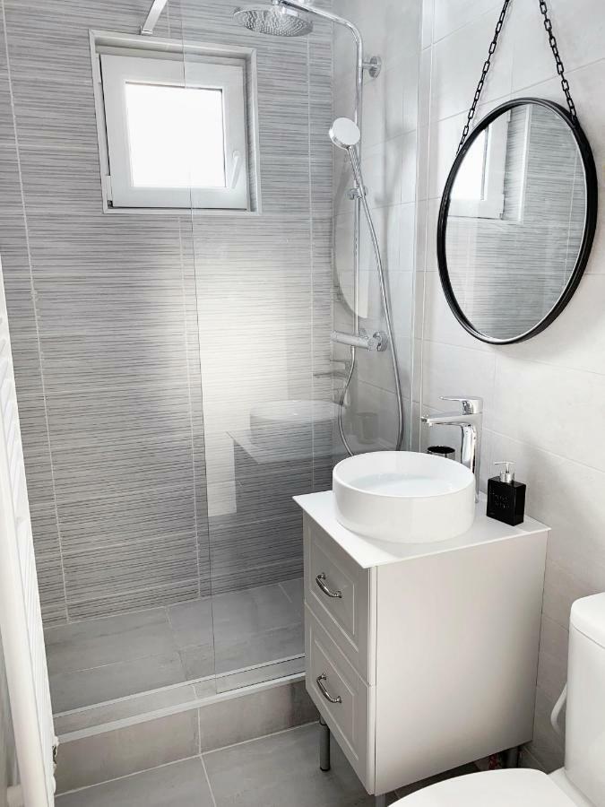 Mhc Quiet Deluxe Suite Near Downtown - Free Parking 브라쇼브 외부 사진