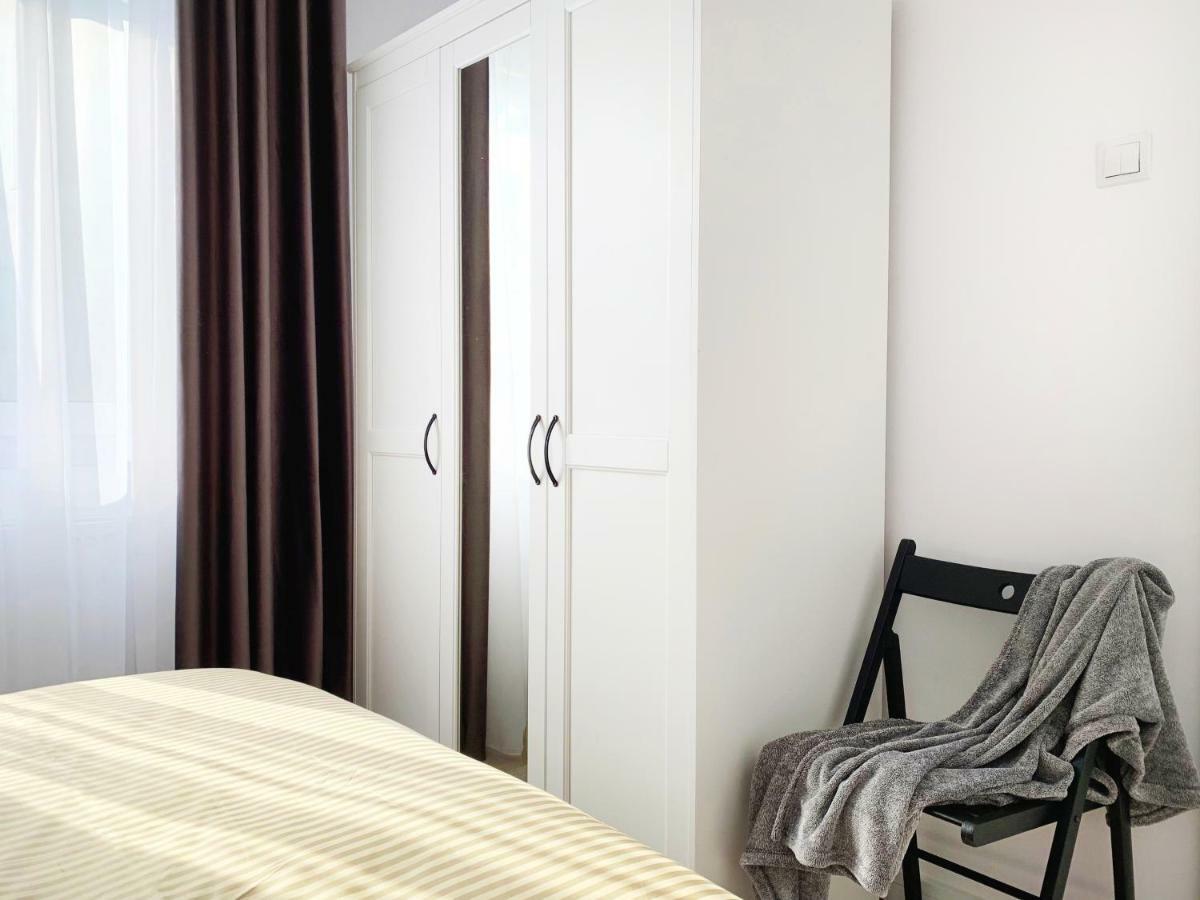 Mhc Quiet Deluxe Suite Near Downtown - Free Parking 브라쇼브 외부 사진